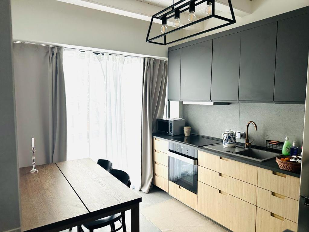 Stone Apartment ชิลินา ภายนอก รูปภาพ
